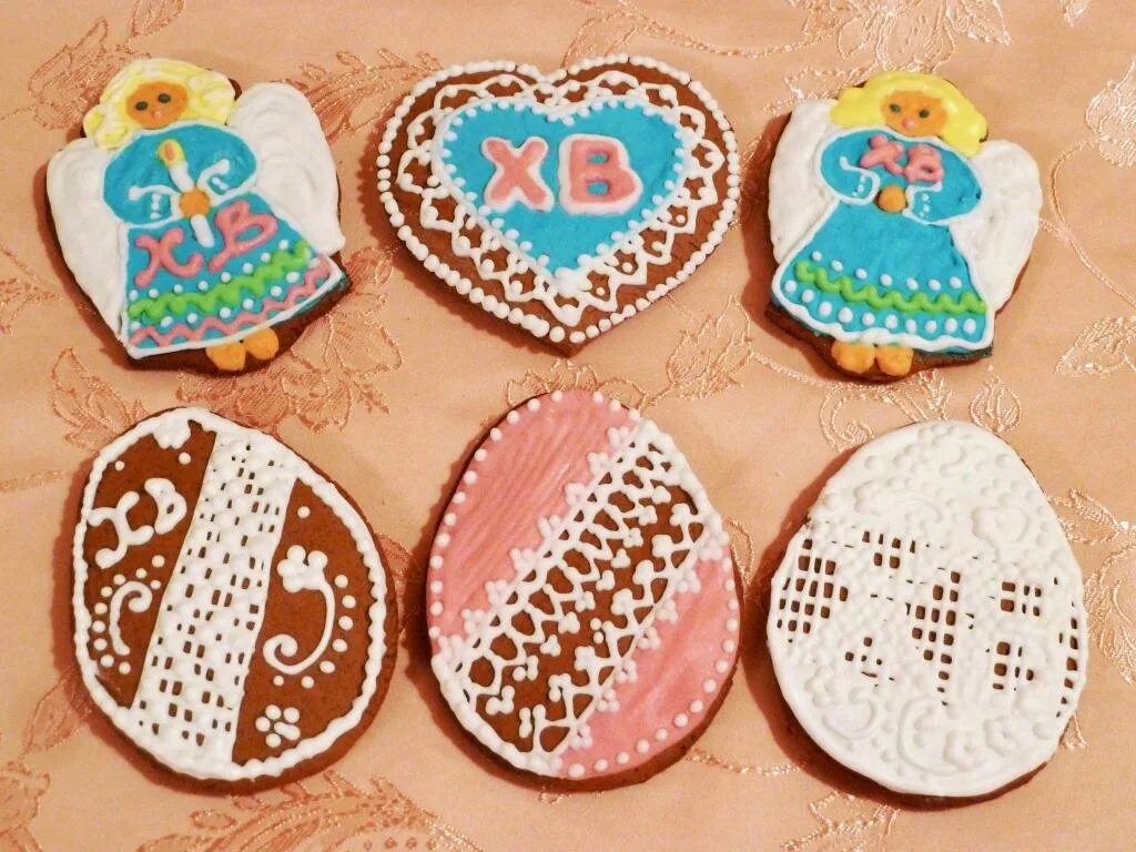 Хранение пряника. Глазированные пряники расписные. Хранение пряника. Имбирные пряники разукрасить. Мучные кондитерские изделия ассортимент.