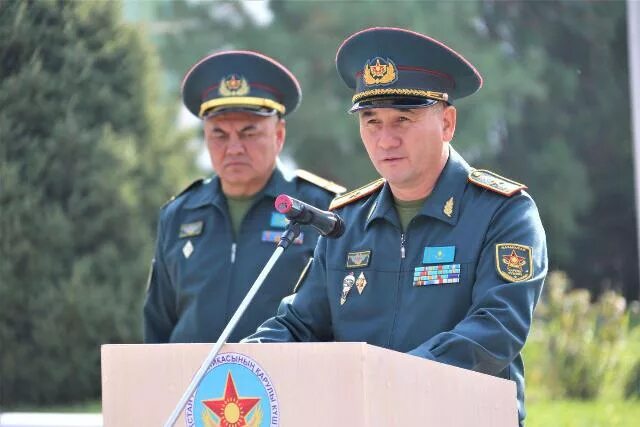 Техника армии сша в ираке. Американская техника в ираке. Перебазирование авиации. Генеральный штаб казахстан мурат бектанов. Бм-21пд дамба.