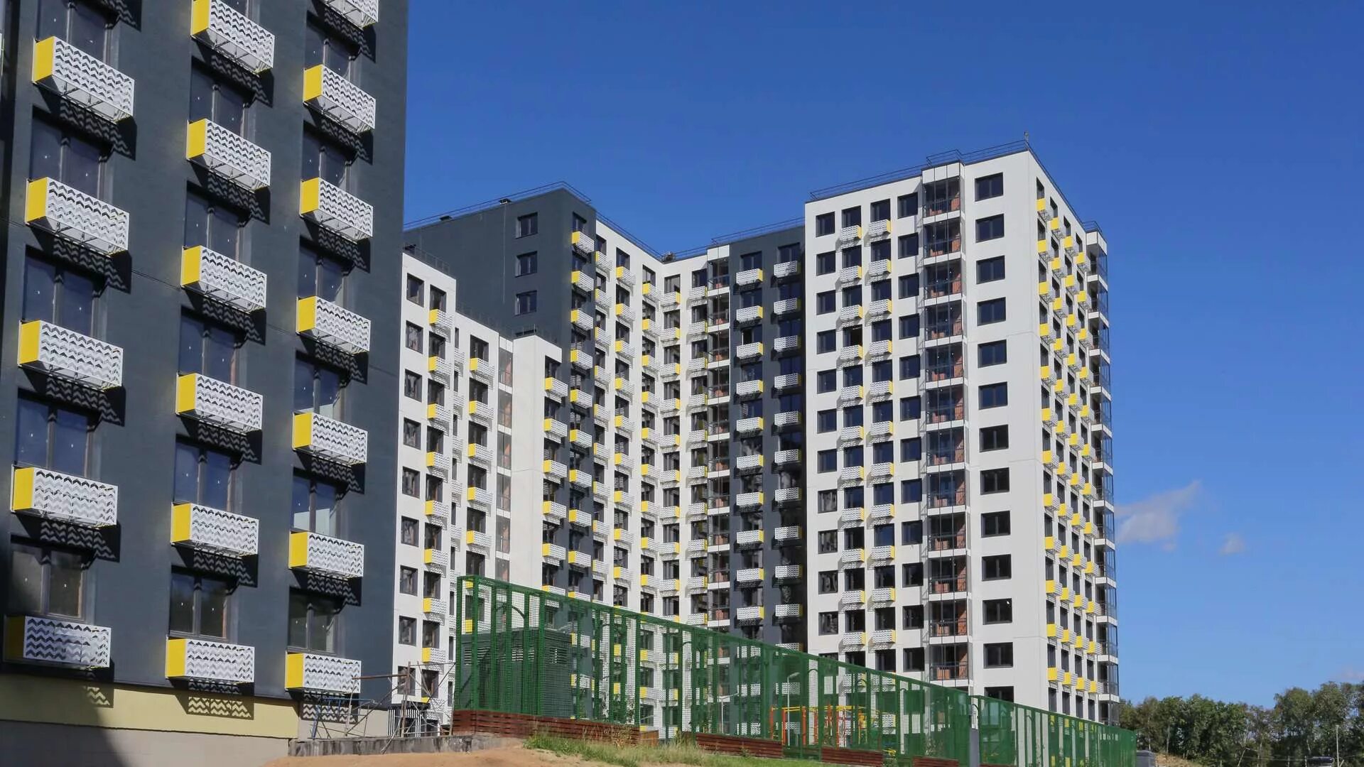 Москвичка-3 посёлок коммунарка. Жк москвичка ул василия ощепкова 4 планировка. Жк москвичка двор. Жк москвичка в коммунарке. Жк москвичка в коммунарке.