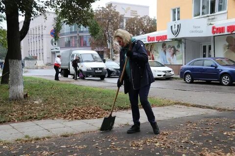 Депутат принял участие в субботнике