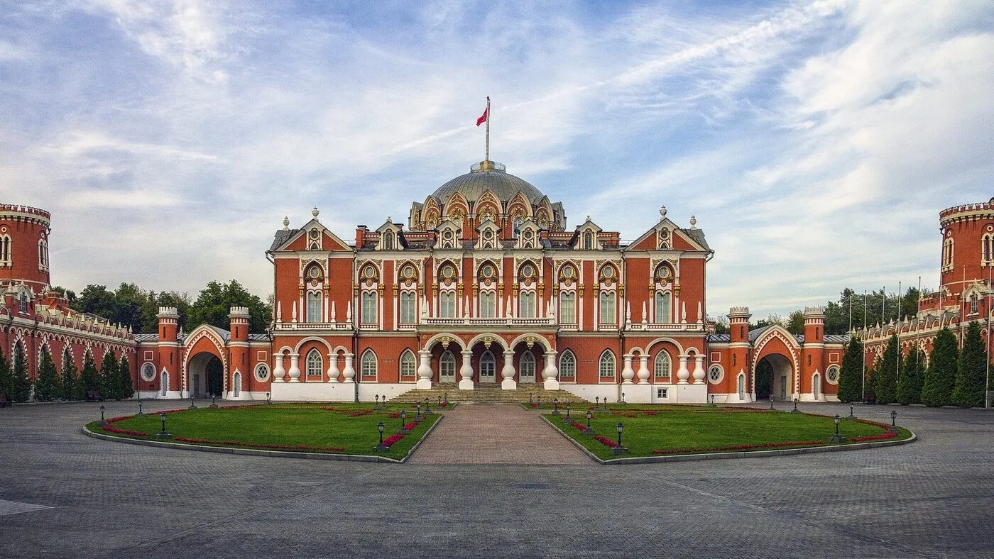 Петровский дворец отель бутик. Гостиница путевой дворец москва. Бутик отель петровский путевой дворец. Бутик-отель петровский путевой дворец, москва. Петровский путевой дворец гостиница.