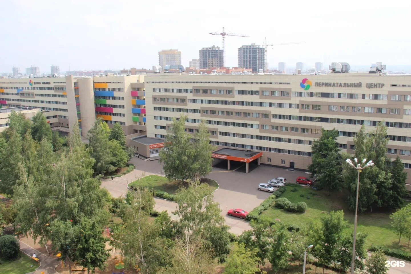 Роддом на набережной