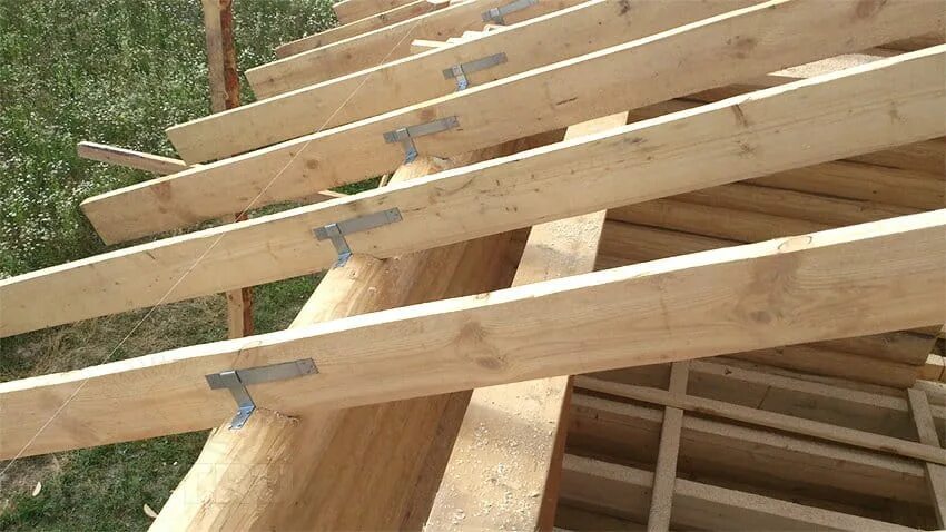 Доска для стропил. Стропила 50х180. Стропильная система из бруса 100х200. Коньковый прогон из бруса 150х150. Стропила 50х170.