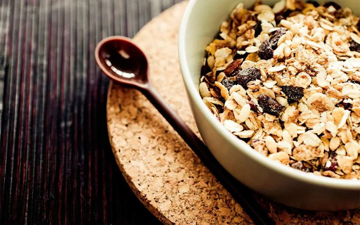 Granola Muesli. Granola мюсли. Сухие Завтраки мюсли. Мюсли хлопья.