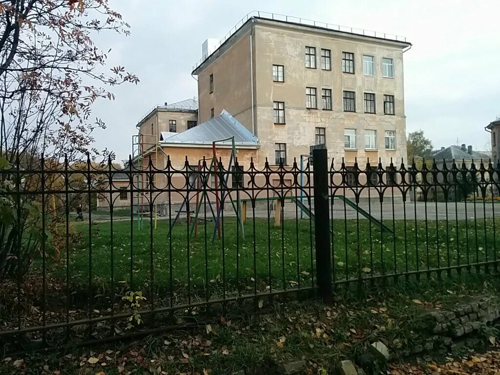 Адрес школы 141. Посадская 75 школа 141. Школа 141 новосибирск. Адрес школы 141. Адрес школы 141.