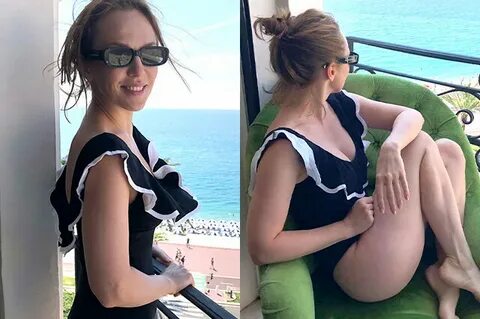 Екі қызық лесбиянка куннилингуспен айналысқанды ұнатады