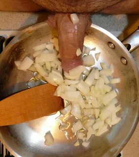 Slideshow cooking and eating cum.