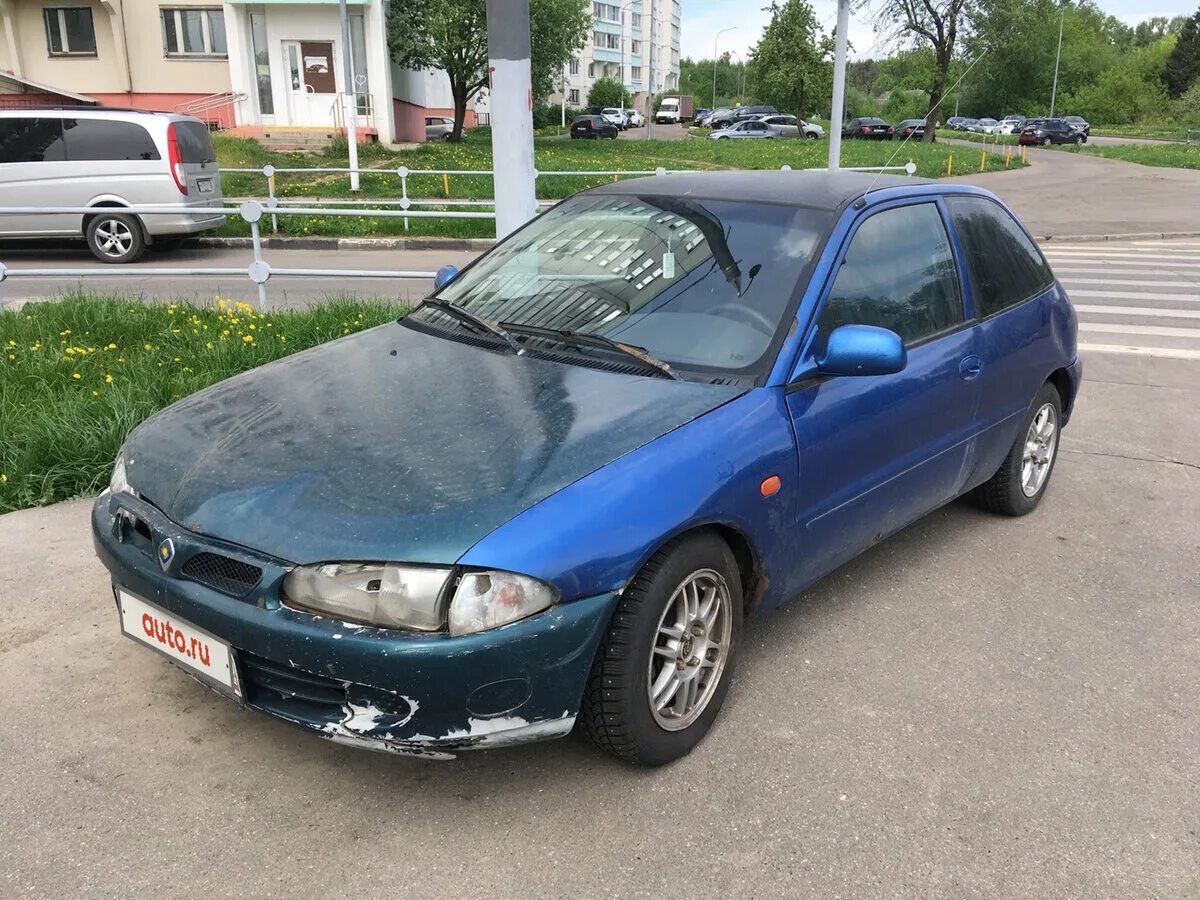 Mitsubishi colt 1999 1. Daewoo leganza 2. 4 1999. Ягуар с тайп 1999. Машины 1999 года фото.