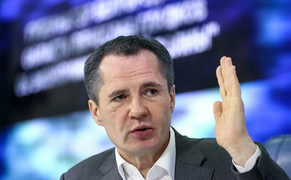 Он сообщил что губернатор. Губернатор украины.