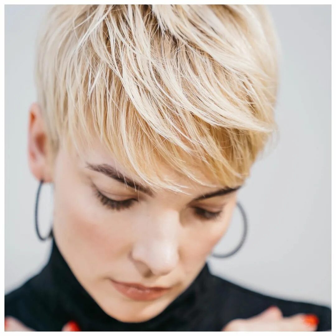 Frisuren-Trends 2019: Diese Haarfarben und Schnitte sind angesagt Vokuhila frisu