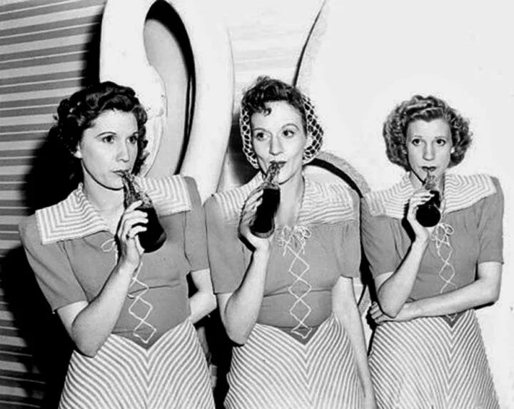 Сестры Эндрюс. Максин Анджелин Эндрюс. Лаверн Эндрюс. The Andrews sisters фото.