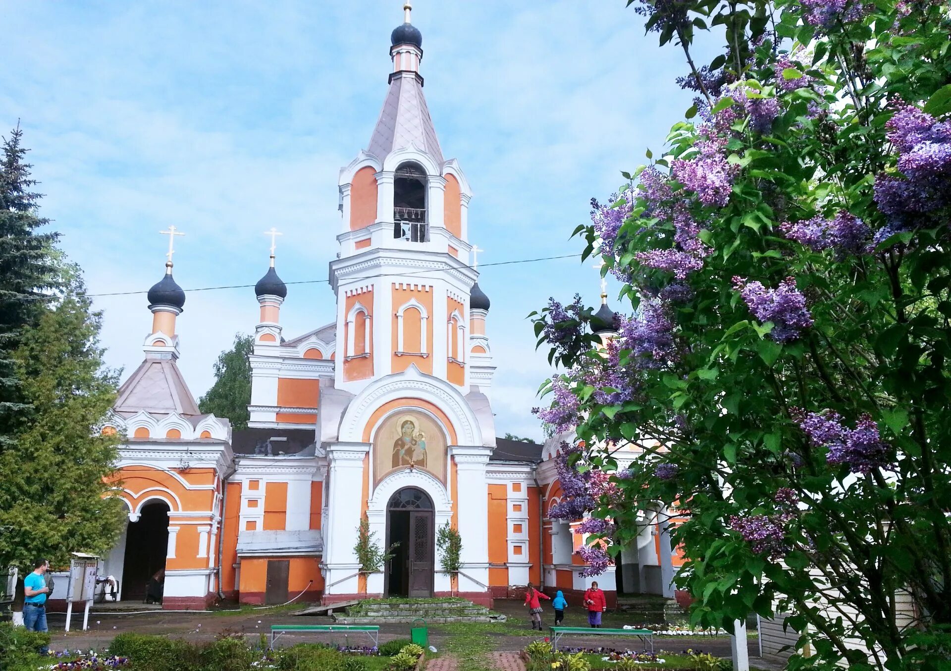 глаголевых солнечногорск. 2 воспитателя в детском саду. больница 4 москва ганнушкина. солнечногорск московская область памятник. глаголевых солнечногорск.