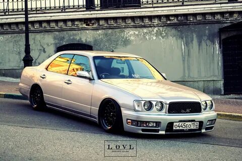 Nissan cedric 33