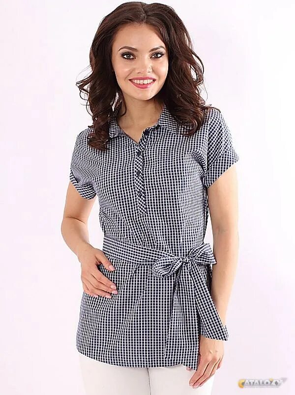 Строгая рубашка женская. Топ fornarina. Блузка стоит. Блузка стоит. Офисная рубашка женская.