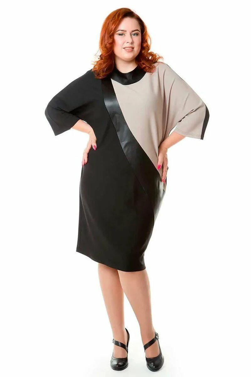 Платье из трикотажа для полных. Прямые платья для полных женщин. Платье джетти plus size. Платье с шифоновыми рукавами фонариками. Платье с рукавом для полных женщин.