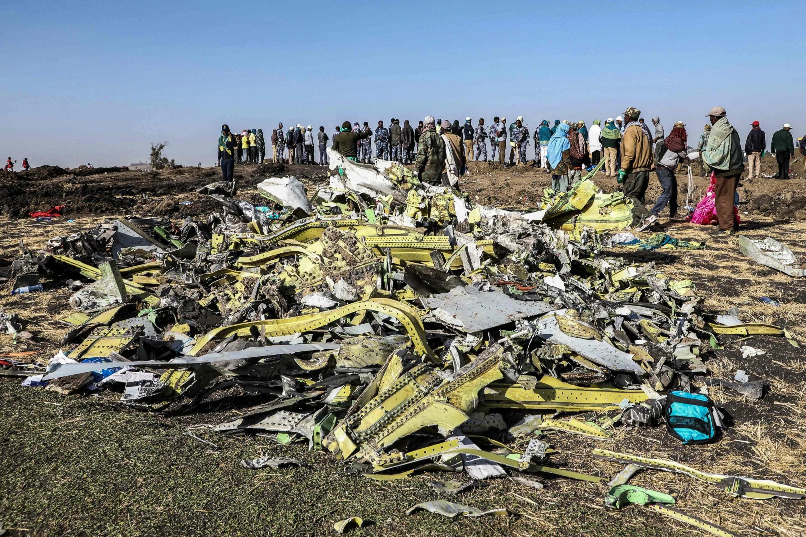 Crash max. Ethiopian airlines crash. ethiopian самолет ethiopian airlines. катастрофа boeing 737 под аддис-абебой.