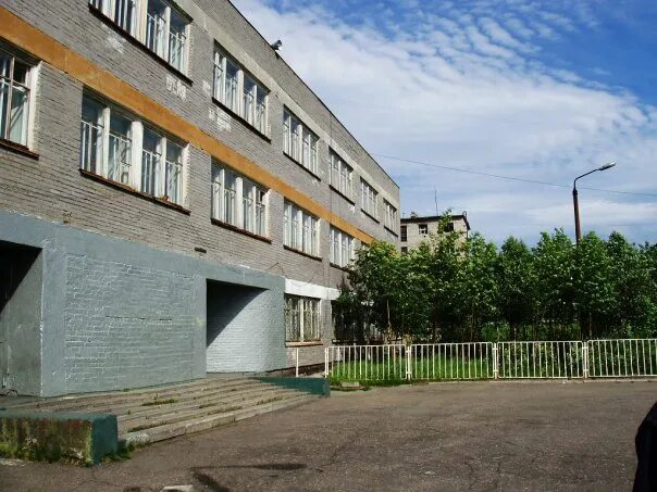 Отзывы о "Средняя Общеобразовательная школа № 10 Имени Дважды Героя Советского С