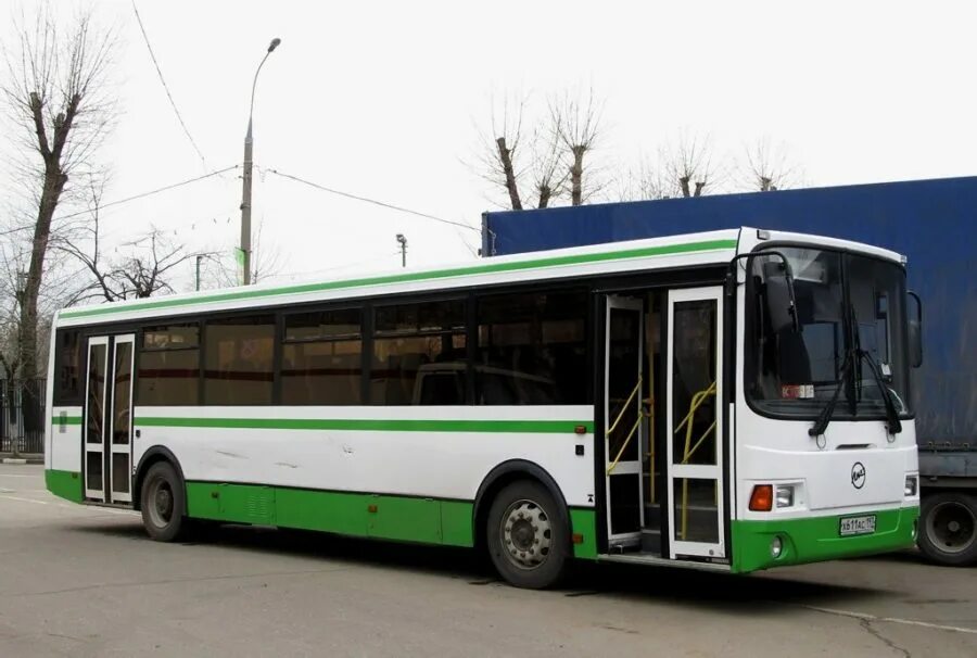 Автобус 433 Москва Троицк. Маршрут 611. Остановка 611 автобуса на Юго-Западной. Автобус 611 Москва.