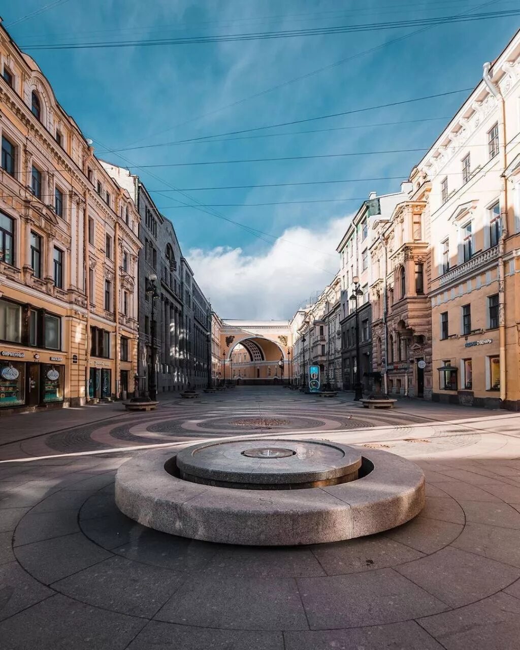 Знаменитые улицы петербурга. Санкт-Петербург. Улицы Петербурга. Санкт Петербург ул. Улочки Питера.