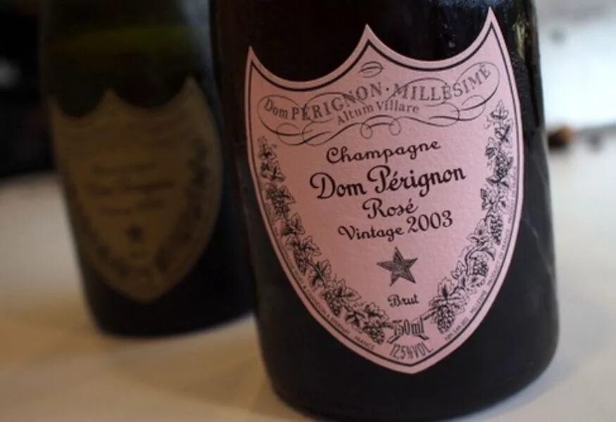 Dom Perignon Rose 2003. Dom Perignon Richard Geoffroy. Дон Периньон Розе 2006. Вино этикетка dom Perignon. Дом периньон пошла молли текст