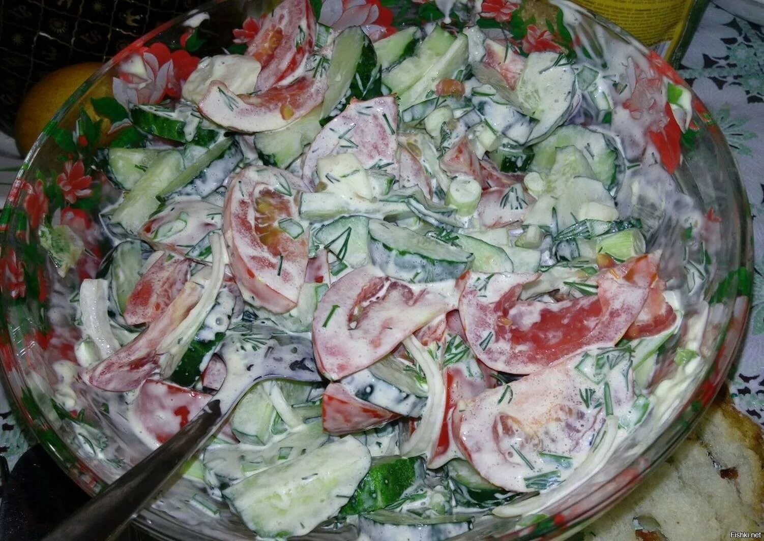 огурцы помидоры майонез. салат из огурцов и помидоров с майонезом. огурцы помидоры майонез. огурцы помидоры майонез. огурцы помидоры майонез.