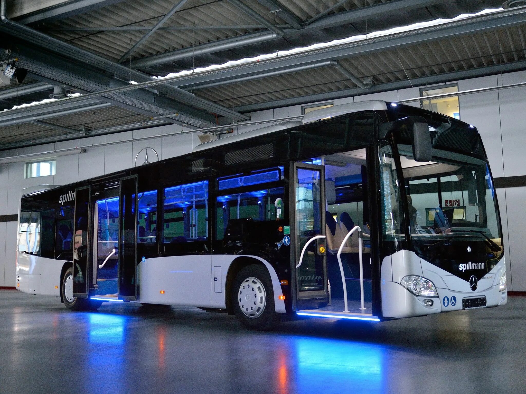 Электробусы вакансии. Электробус Mercedes-Benz Citaro. Электробус ПАЗ 3205. Электробус Mercedes-Benz Citaro 2021. Электробус Севастополь 2023.