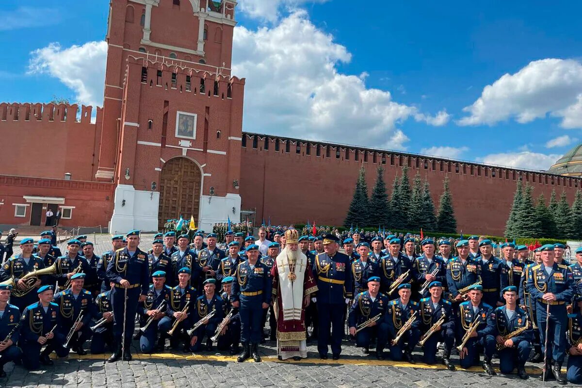 Как прошли праздники в москве. Парад ВДВ на красной площади. Парад ВДВ на красной площади 2022. Праздник ВДВ на красной площади. Красная площадь фото.