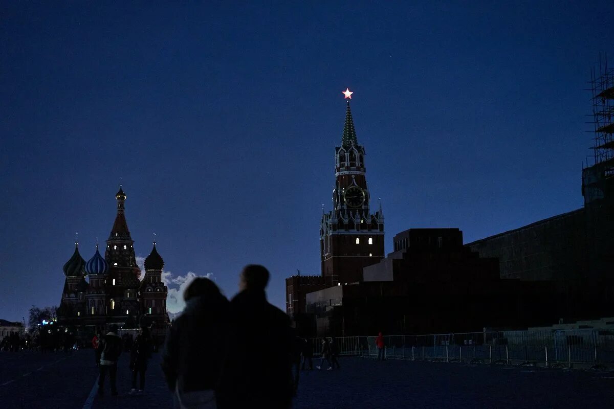 Московский Кремль в час земли. Час земли Москва. Москва без света. Кремль без света. Час земли 2024 в россии