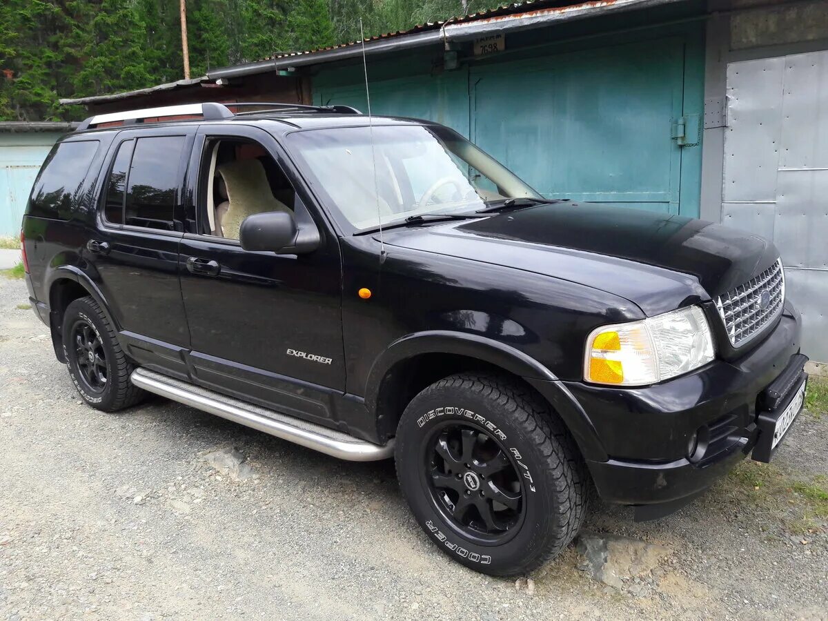 Эксплорер 3 поколение. Ford Explorer 2005. Форд эксплорер 3. Джип Форд эксплорер 2005. Форд эксплорер 3 4.0.