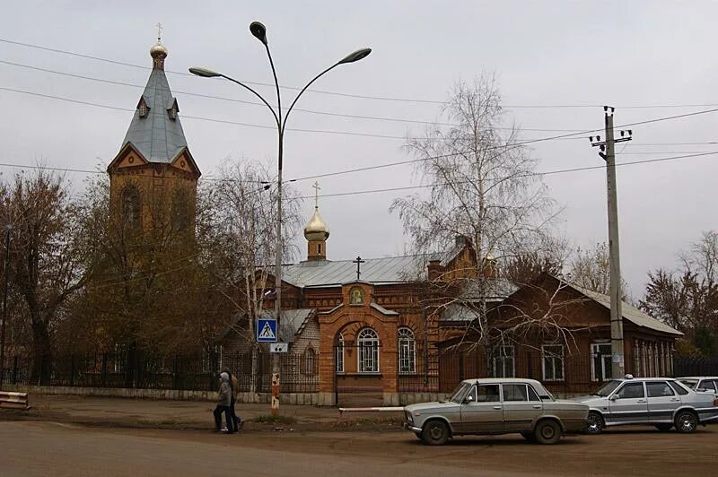 Бузулук Оренбургская область. Уездный город Бузулук. Храм в Бузулуке вокзал. Церковь на вокзале Бузулук. Сайты г бузулука