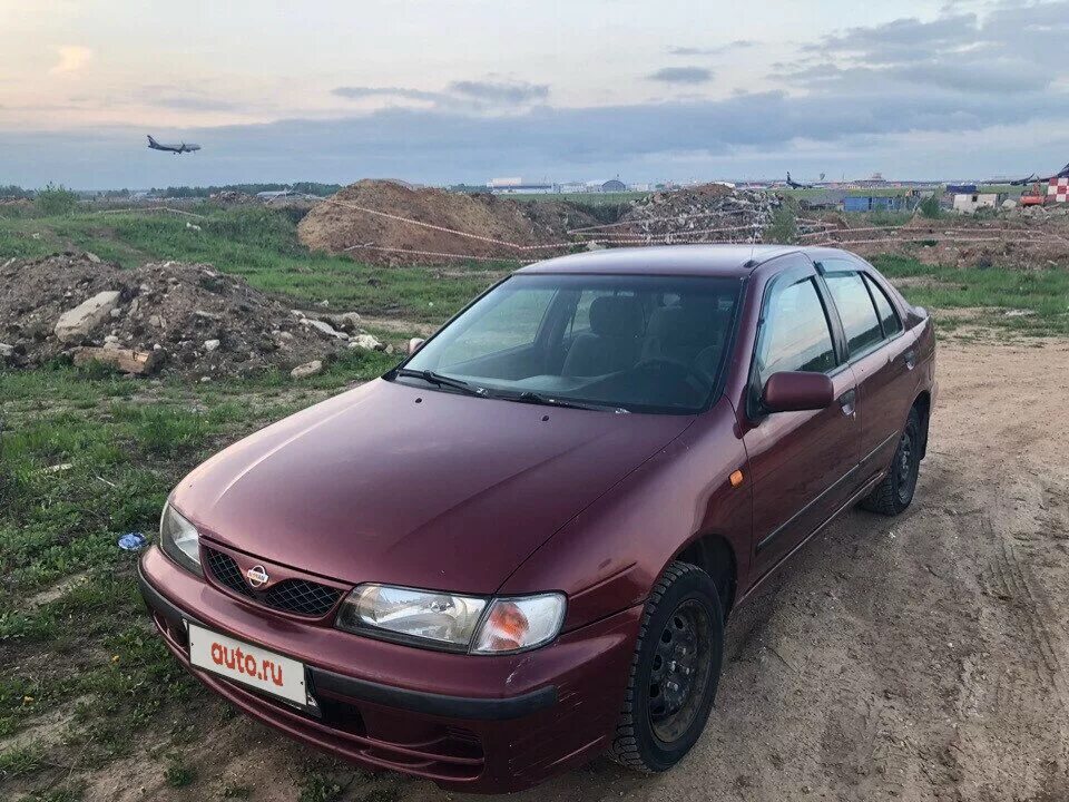 Nissan Almera 1999. Ниссан Альмера n15 1999. Ниссан Альмера н15 1999 года. Ниссан Альмера 1999 1.4.