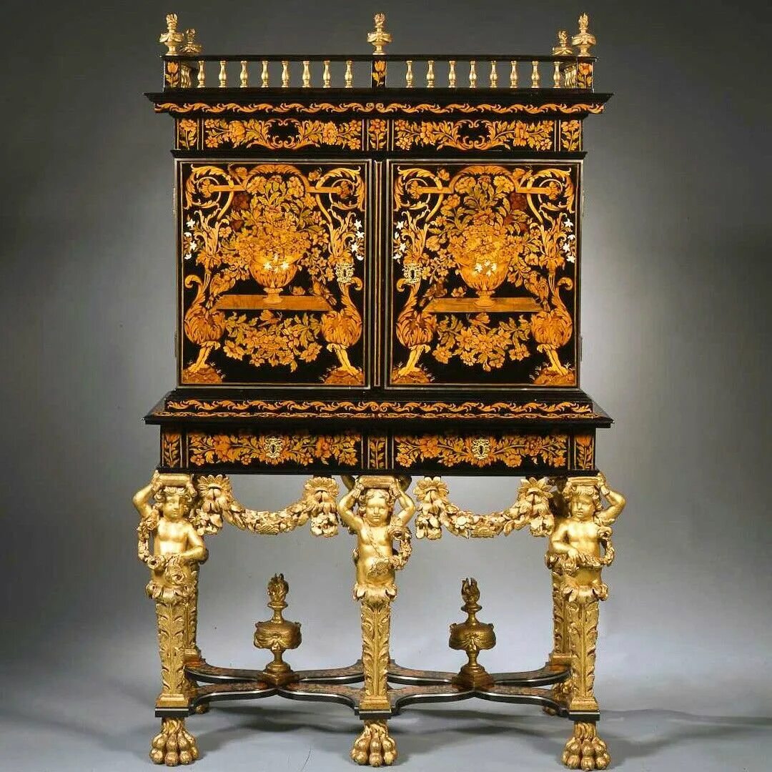 Мебель 17 века. Мебель Барокко 17 век. Барокко мебель Людовик 14. Мебель эпохи Барокко в Италии 17 век.