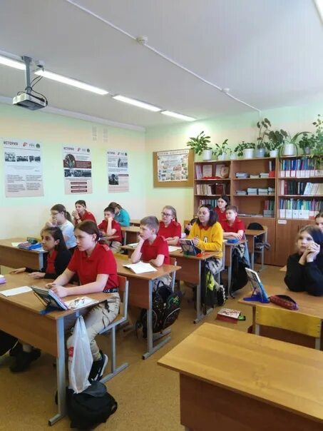 Школа 6 3 б. Школьная форма лицей 4 саранск. Шарангская средняя школа 5б класс 2022 года. Школа 6 3 б. Школа номер 9 г павлово.