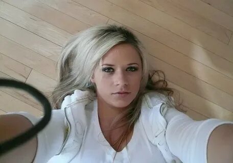 Ева Мендес порно көру