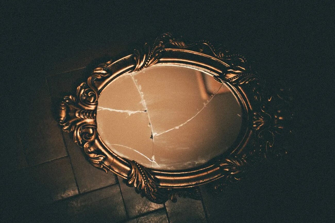 Mirror mean