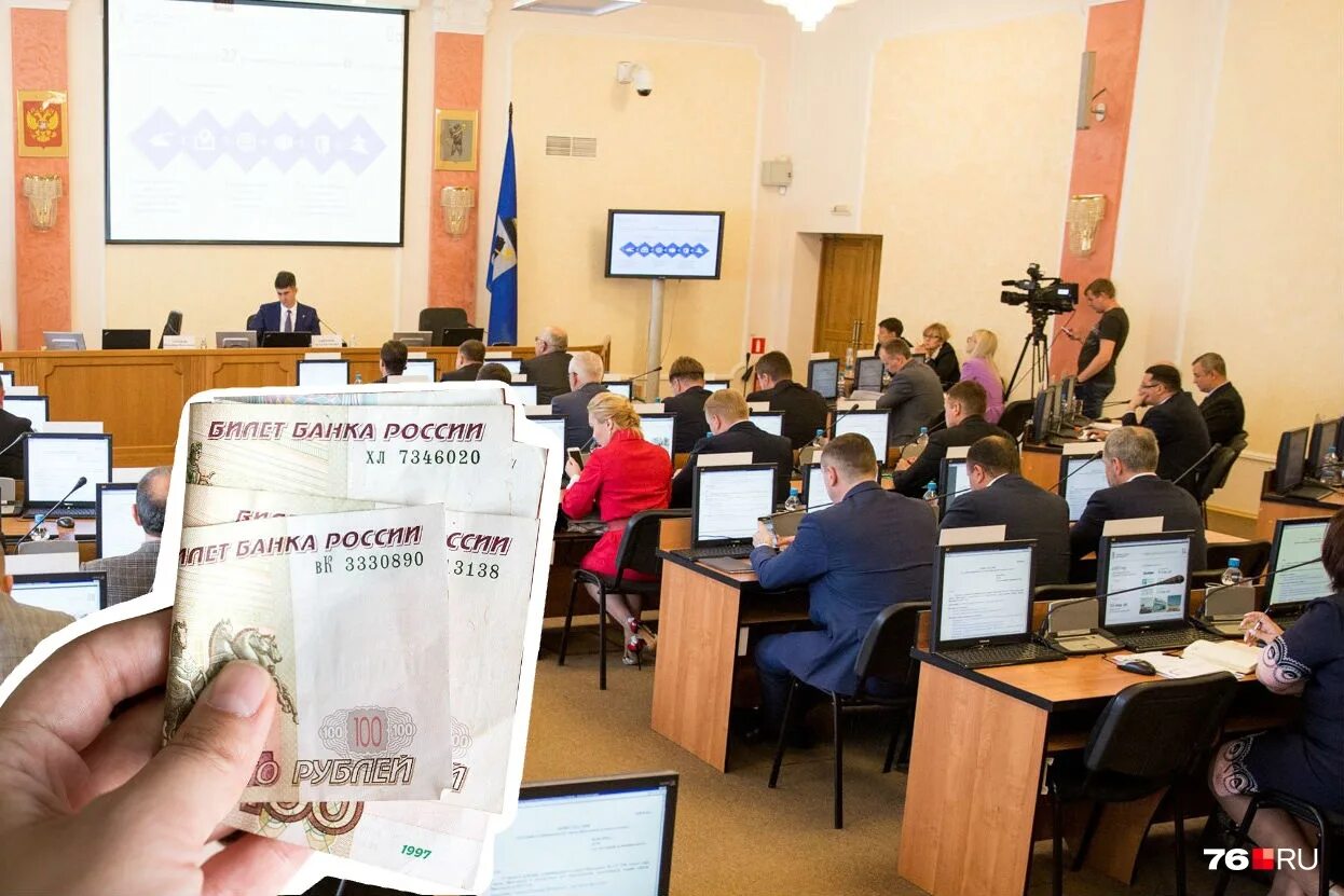 Пенсии чиновников. Пенсия государственному гражданскому служащему за выслугу лет. Мем отменили надбавки. Пенсия по выслуге лет государственным гражданским служащим. Пенсионное обеспечение государственных служащих за выслугу лет.