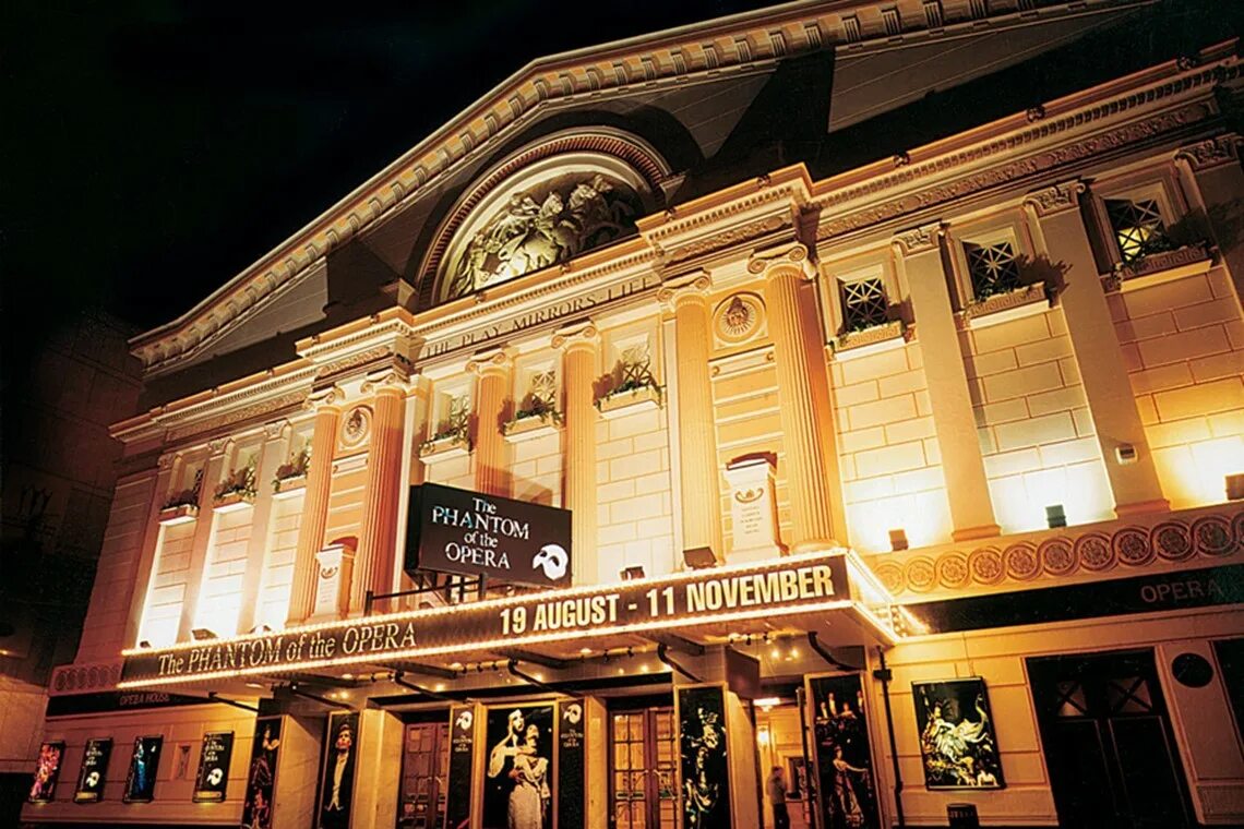 Theatre in use. Театр Пэлас Манчестер. Manchester Opera House. Royal Opera House, Manchester. Opera House Theatre Blackpool.