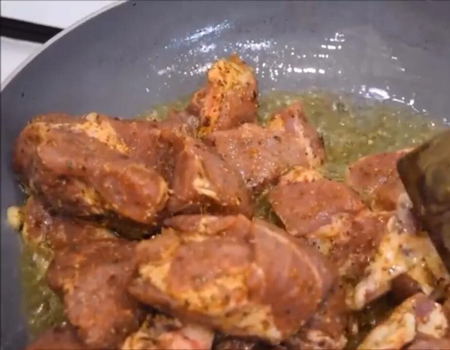 Приготовление шашлыка на сковороде