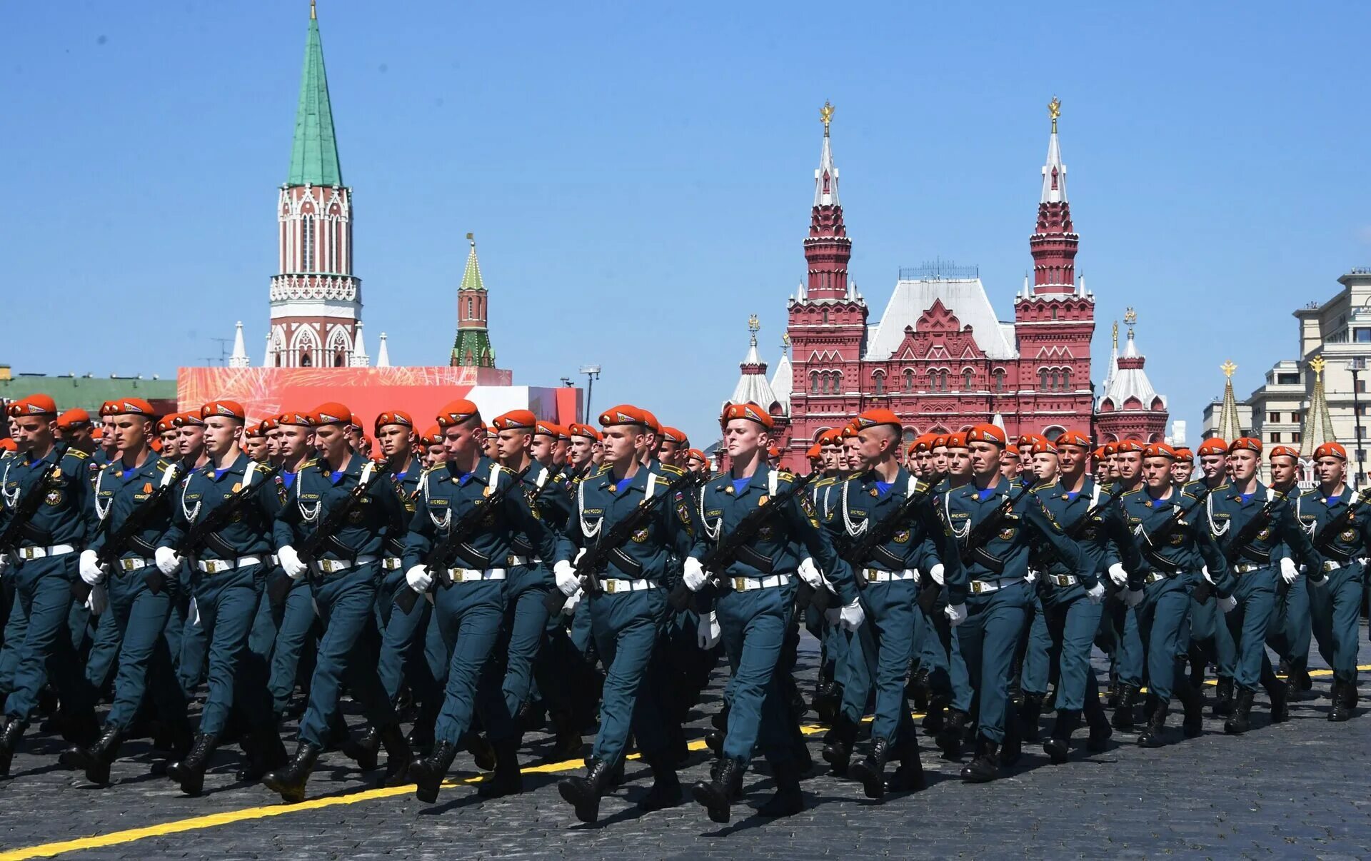 Военное времени победа. Парад Победы 2020 в Москве красная площадь. Парад 2021 на красной площади. 24 Июня парад Победы в Москве на красной площади. Парад на красной площади 24 июня 2020.