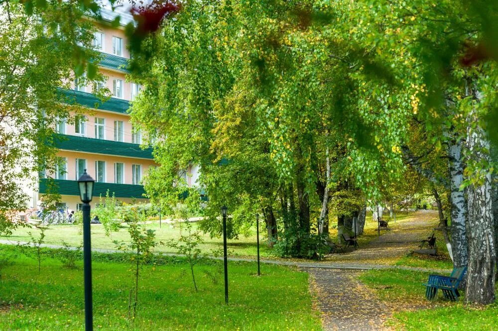 Санаторий красный ключ. Красный ключ парк павловка. Красный ключ башкирия. Санаторий красный ключ башкирия. Санаторий красный ключ.