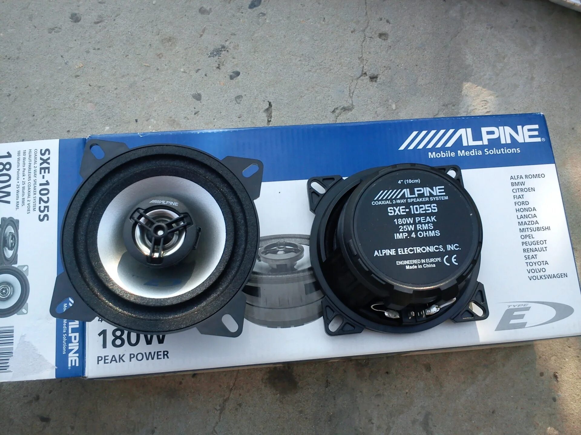 Тихо играют задние динамики. Колонки на заз шанс 1.3. alpine sxe-1025s. динамики заз шанс полярность. заз шанс задние динамики.