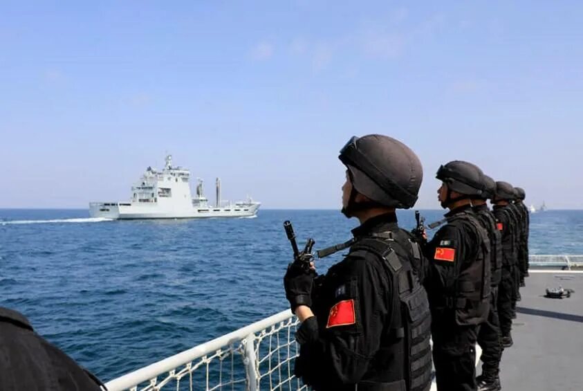 Вмс ноак. Командующий вмс ноак. военные моряки сша. надводные корабли вмф сша.
