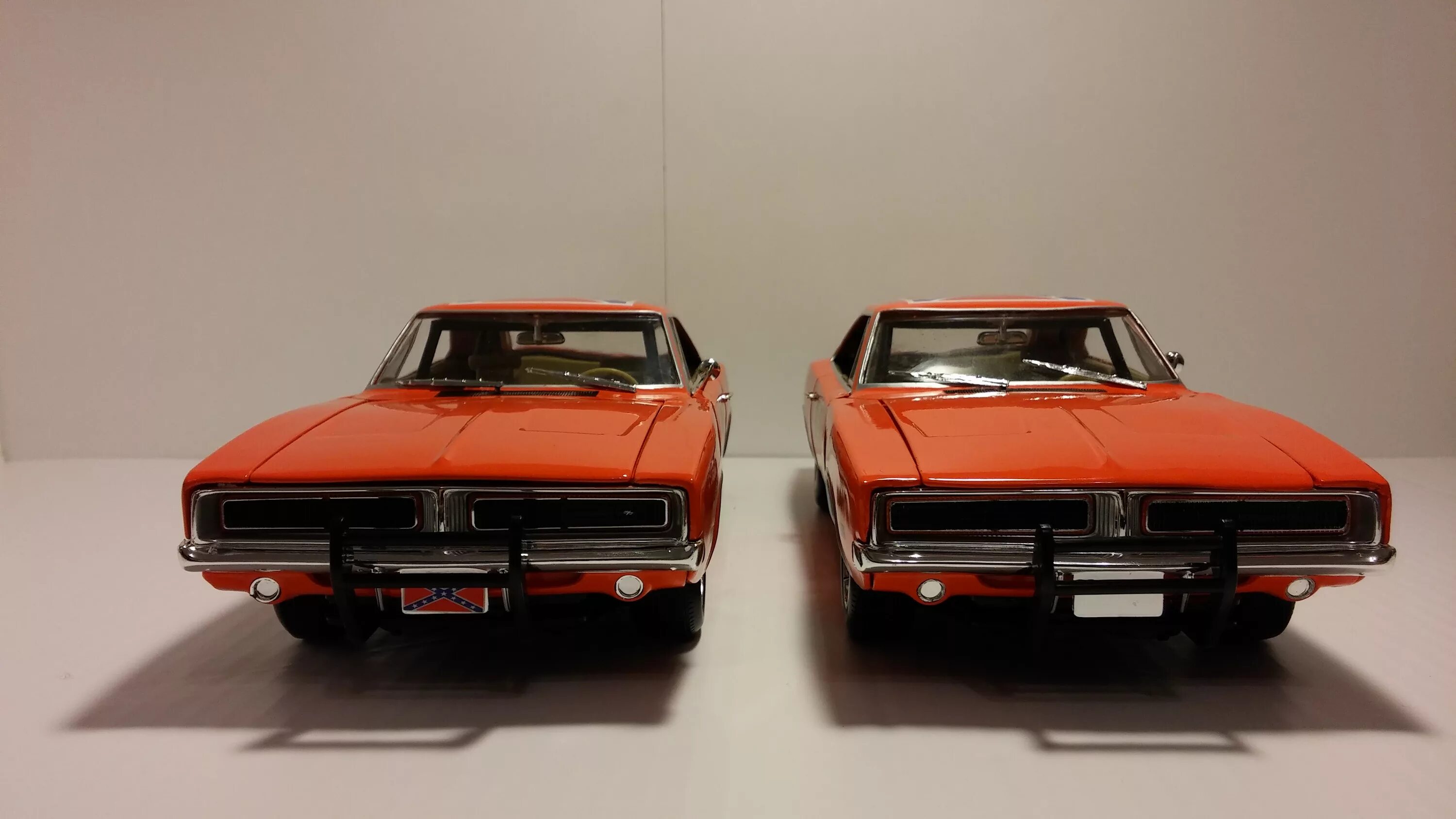 Page 1 18. Dodge Charger 1969 r/t General Lee. Dodge Charger 1969 General Lee. 1:18 Додж Чарджер 1969. Додж Чарджер 1969 генерал ли.