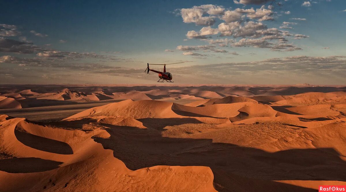 Спасатель островов. Пустынные спасатели. Мчс спасение. Спасатели мчс россии. Пустынные спасатели.