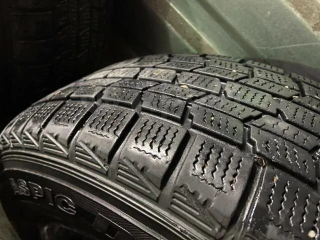 Dunlop зимние. Dunlop graspic ds3. автомобильная шина dunlop graspic ds3 19570 r14 91q зимняя. японская резина dunlop. шина 195 80 15 дунлоп.