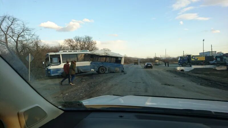 Открытие трассы владивосток находка. Объездная дорога находка. Автобус смоляниново владивосток. Автобус смоляниново владивосток. Автобус смоляниново владивосток.