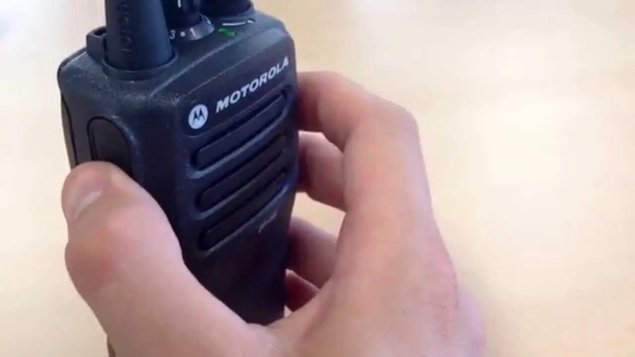 Motorola dp1400 частоты. Рация dp1400. Motorola dp1400 UHF Analog. Частота каналов рации Моторола dp1400. Моторола 1400