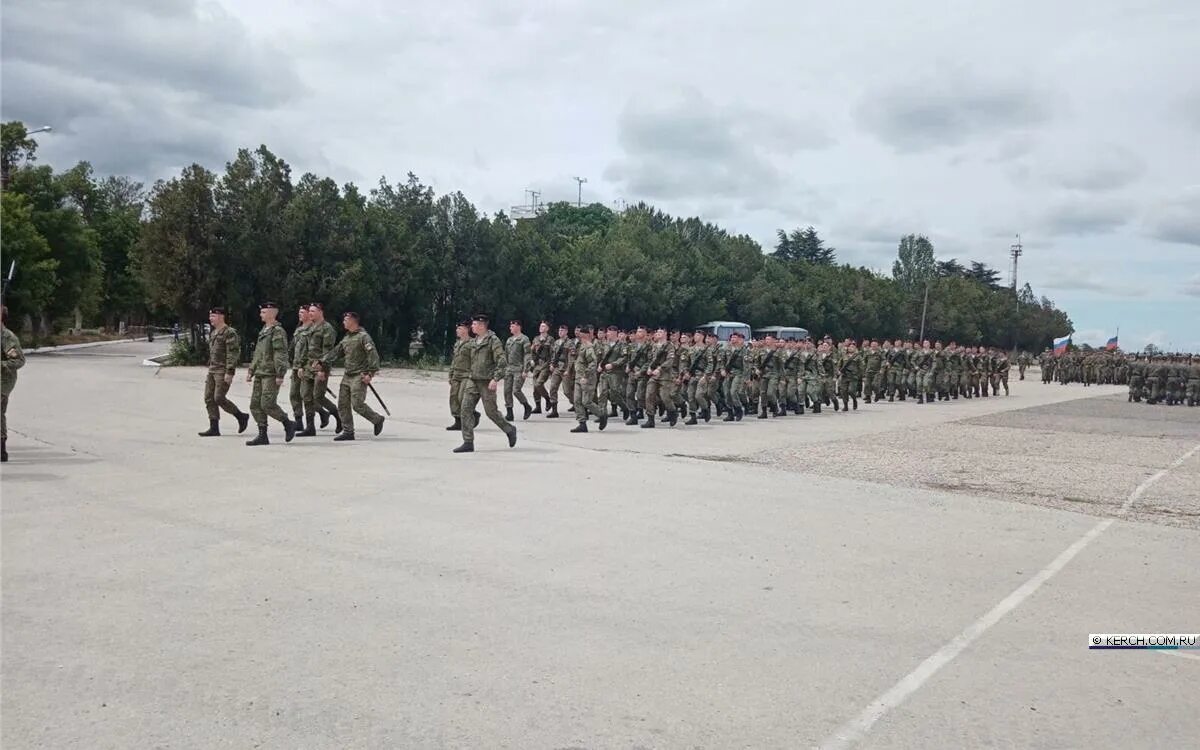 войска керчи. армия в керчи. железнодорожный батальон керчь. керчь ждв войска 98546. железнодорожные войска керчь.