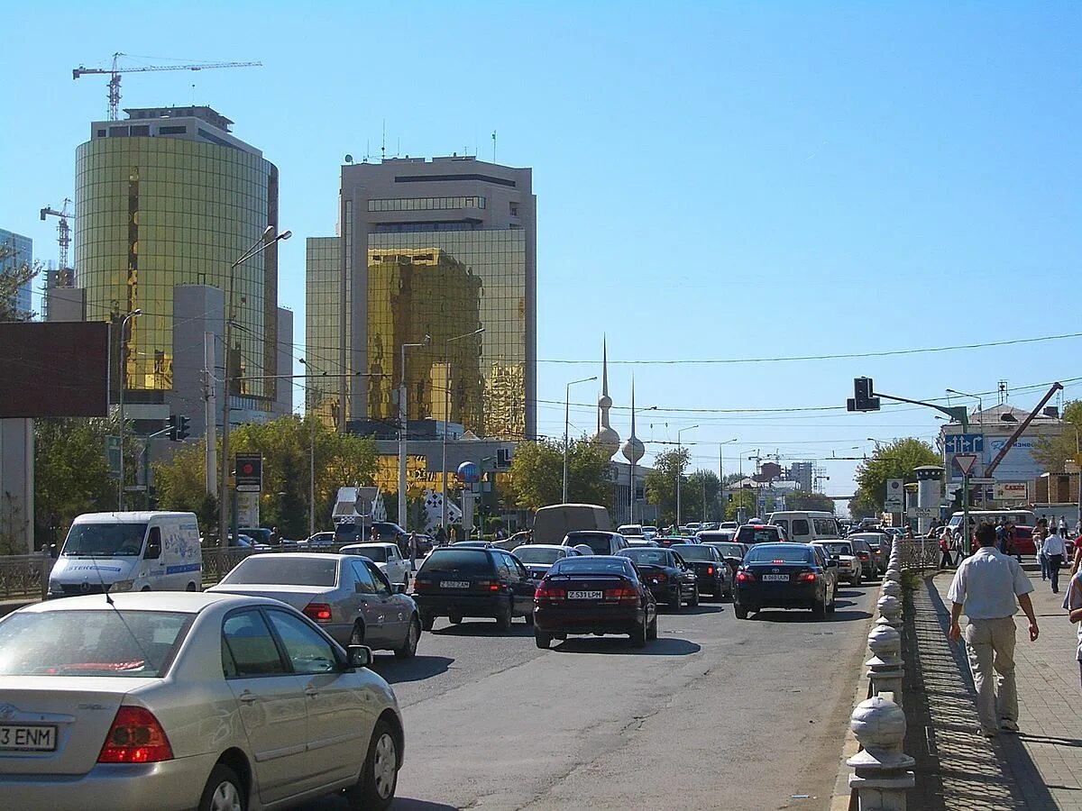 Центр астаны улицы. Астана улицы. Пробки в Астане. Астана Центральная улица. Казахстан улицы.