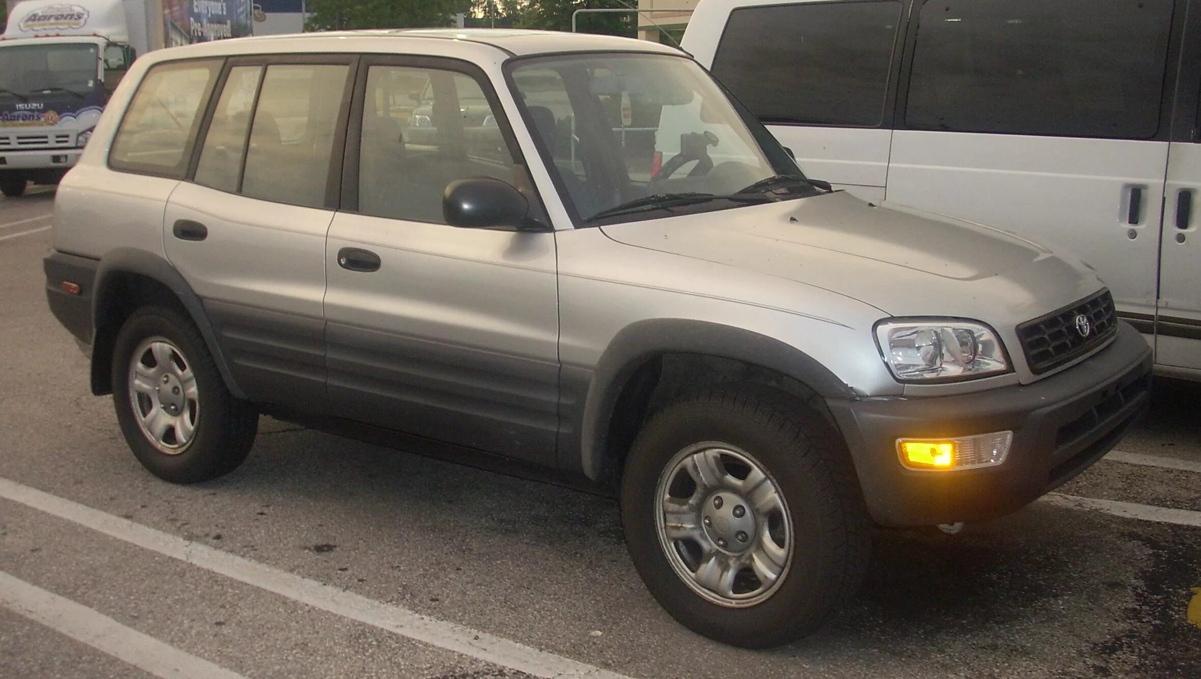 Toyota rav4 1998. Тойота рав 4 первого поколения коротыш. Тойота рав 4 2000. Toyota rav4 1998. Тойота рав 4 98.